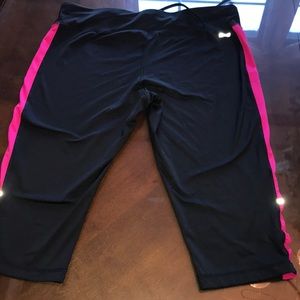 Gym capris